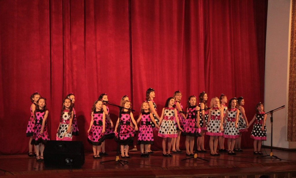 Вокальна група молодших класів "Тутті-Фрутті"